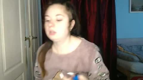 raissa online show from October 3, 2025, 12:13 pm