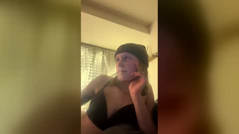 theborderline14 online show from February 17, 2026, 6:43 am