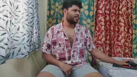 thecuteboyy online show from May 16, 2026, 3:14 am