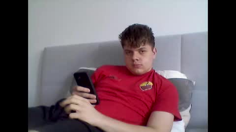 thecuteguy144949 online show from February 1, 2025, 8:50 am