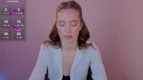 Snapshot of thecutienatura chatting on May 30, 2026, 7:11 pm Olivia online show from May 30, 2026, 7:11 pm