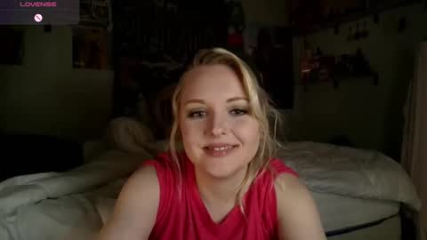 Kassandra Grant online show from April 25, 2026, 4:15 am