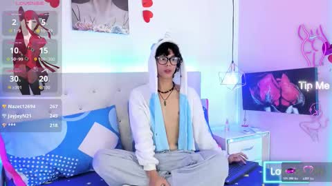 Snapshot of thedoll_ethan chatting on October 30, 2025, 7:58 pm ethan online show from October 30, 2025, 7:58 pm