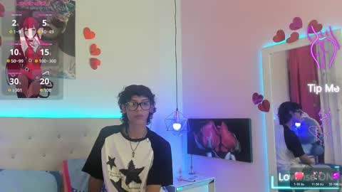 Snapshot of thedoll_ethan chatting on November 3, 2025, 7:59 pm ethan online show from November 3, 2025, 7:59 pm