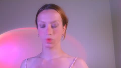 Yolanda online show from December 15, 2024, 4:37 pm