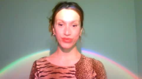 Yolanda online show from February 24, 2025, 6:47 pm