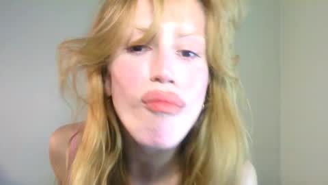 Yolanda online show from September 16, 2025, 6:42 pm