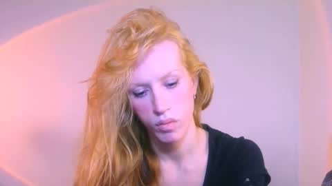 Snapshot of thedollxxxperience chatting on December 18, 2025, 4:57 pm Yolanda online show from December 18, 2025, 4:57 pm