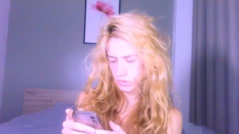 Snapshot of thedollxxxperience chatting on April 24, 2026, 12:13 am Yolanda online show from April 24, 2026, 12:13 am