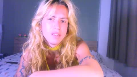 Snapshot of thedollxxxperience chatting on May 7, 2026, 7:41 pm Yolanda online show from May 7, 2026, 7:41 pm