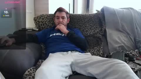 thedolly2010 online show from February 1, 2025, 10:15 am