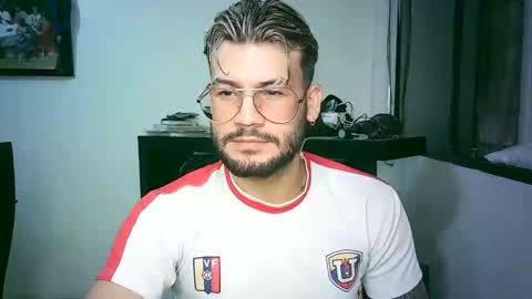 thedragonboyxxx online show from March 27, 2026, 3:45 am