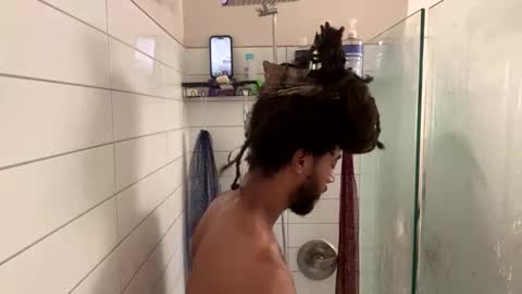 king capo thee online show from November 29, 2025, 2:25 am