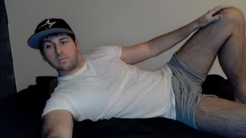 Theetwohander online show from January 3, 2025, 8:43 am