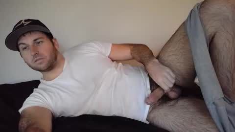 Theetwohander online show from April 19, 2026, 5:56 pm