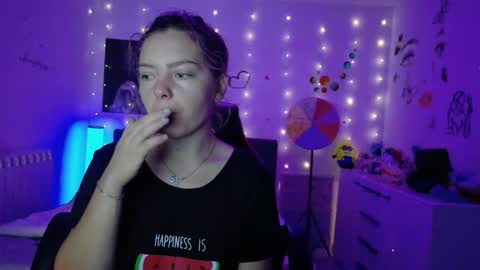 TheFarmergirl online show from September 17, 2025, 3:30 am