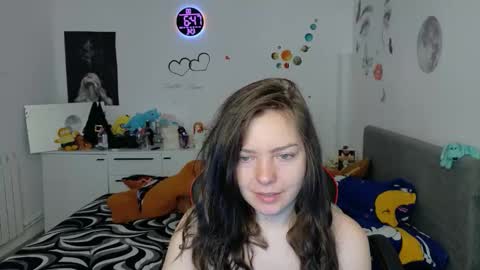 TheFarmergirl online show from March 23, 2026, 4:49 am