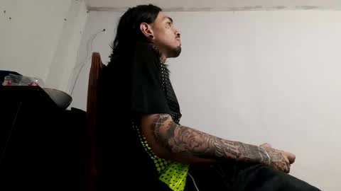 independent Model online show from March 6, 2025, 5:24 am