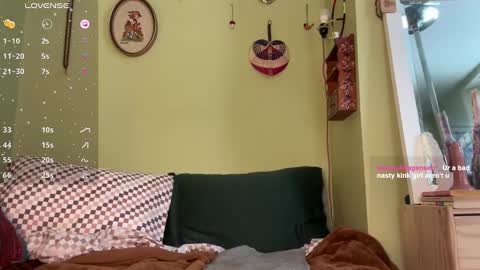 Fae online show from January 11, 2025, 4:14 pm