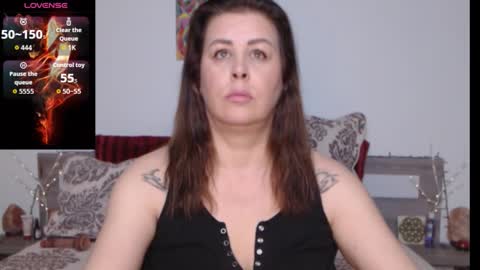 Delilah online show from September 17, 2025, 5:53 am