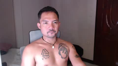 Snapshot of thefriskyasian chatting on December 2, 2024, 6:43 pm Jaycee online show from December 2, 2024, 6:43 pm