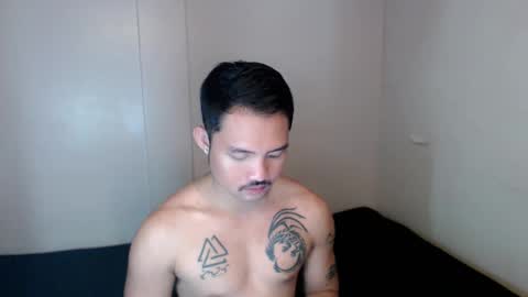 Snapshot of thefriskyasian chatting on December 20, 2024, 4:46 pm Jaycee online show from December 20, 2024, 4:46 pm