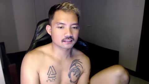 Snapshot of thefriskyasian chatting on January 15, 2025, 1:23 am Jaycee online show from January 15, 2025, 1:23 am