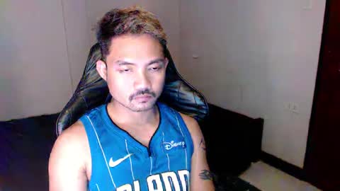 Snapshot of thefriskyasian chatting on January 26, 2025, 2:24 am Jaycee online show from January 26, 2025, 2:24 am