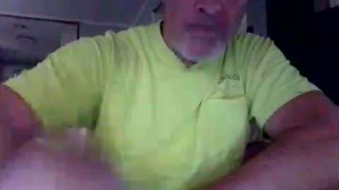 Snapshot of thefyreman chatting on August 6, 2026, 1:29 am thefyreman online show from August 6, 2026, 1:29 am