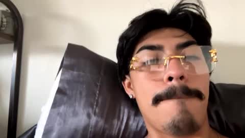 theglorious2002 online show from January 6, 2025, 7:02 pm