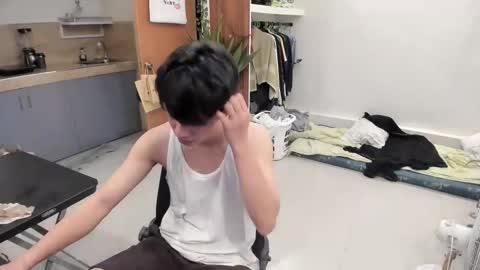 Green online show from October 6, 2025, 12:13 pm