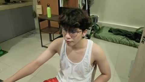 Green online show from February 19, 2026, 7:43 pm