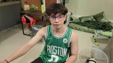 Green online show from March 28, 2026, 6:18 pm