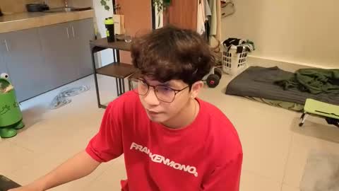 Green online show from April 8, 2026, 7:30 am