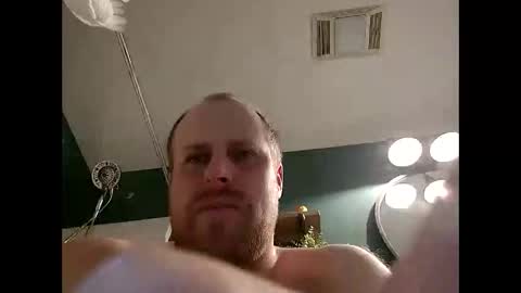 thehammerxx online show from November 3, 2025, 10:38 am