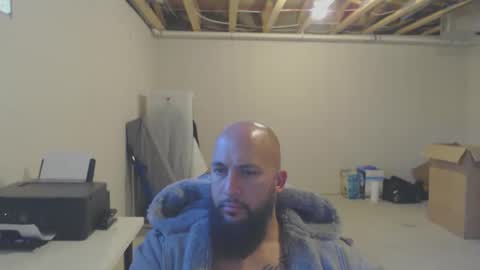 Snapshot of thehawaiian93 chatting on November 15, 2025, 2:35 pm thehawaiian93 online show from November 15, 2025, 2:35 pm