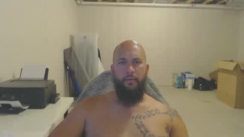 Snapshot of thehawaiian93 chatting on November 18, 2025, 1:33 am thehawaiian93 online show from November 18, 2025, 1:33 am