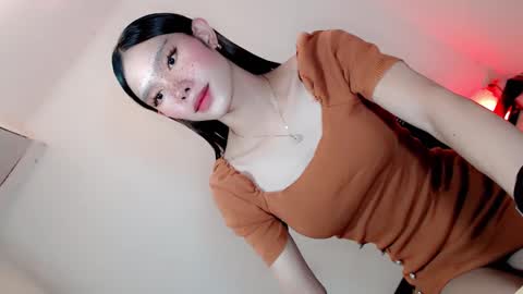 laisa online show from December 8, 2024, 2:09 pm