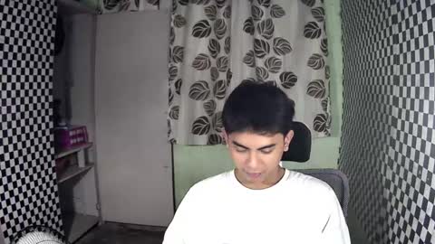 Xerxis online show from December 5, 2024, 4:12 pm