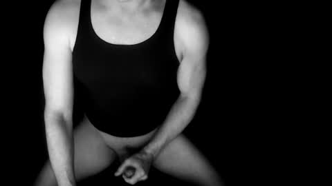 Snapshot of thehungmantis chatting on October 6, 2025, 1:58 am thehungmantis online show from October 6, 2025, 1:58 am