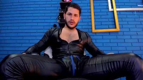 Snapshot of theian26 chatting on December 13, 2024, 10:45 pm Ian Deniel online show from December 13, 2024, 10:45 pm