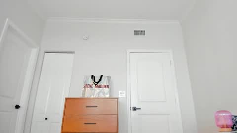 Lily Marie online show from December 26, 2024, 8:42 pm