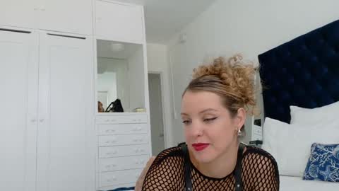 Lily Marie online show from October 20, 2025, 7:58 pm
