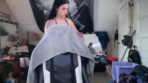 Snapshot of thejennataylor chatting on July 20, 2026, 5:37 pm thejennataylor online show from July 20, 2026, 5:37 pm