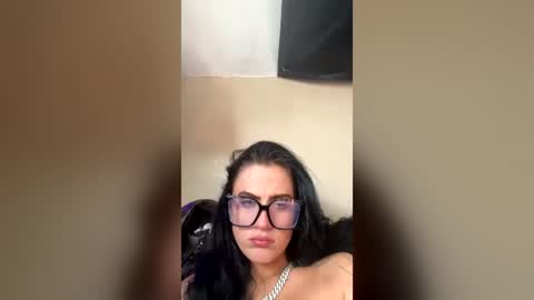 Snapshot of thejennataylor chatting on August 6, 2026, 12:29 pm thejennataylor online show from August 6, 2026, 12:29 pm