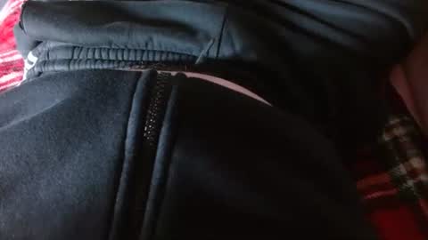 Liam online show from April 8, 2026, 4:51 pm