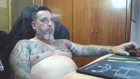 Snapshot of thekier chatting on December 20, 2025, 5:20 pm thekier online show from December 20, 2025, 5:20 pm