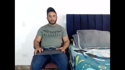 Ronny online show from June 8, 2026, 4:18 pm