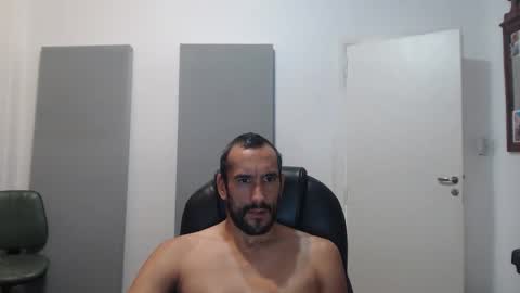 Snapshot of thekingofpains chatting on December 9, 2024, 12:08 pm KINGOFPAINS online show from December 9, 2024, 12:08 pm