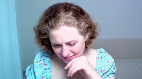 Ella online show from March 2, 2025, 2:21 pm